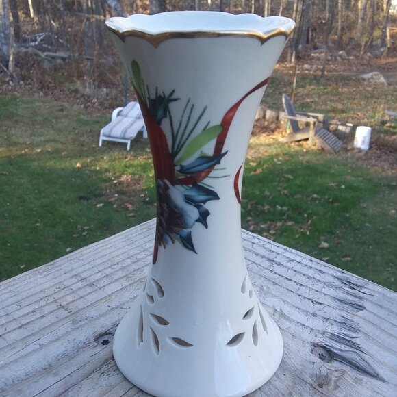 Lenox Winter Greetings Cardinal theme pierced taper candle holder - Picture 6 of 16